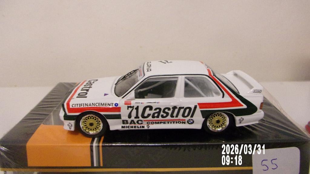 BMW M3 E30 "CASTROL" MALCHER-PETIT.IXO 1/43 COMME.NEUVE, Ophalen of Verzenden, Zo goed als nieuw, Auto, Overige merken