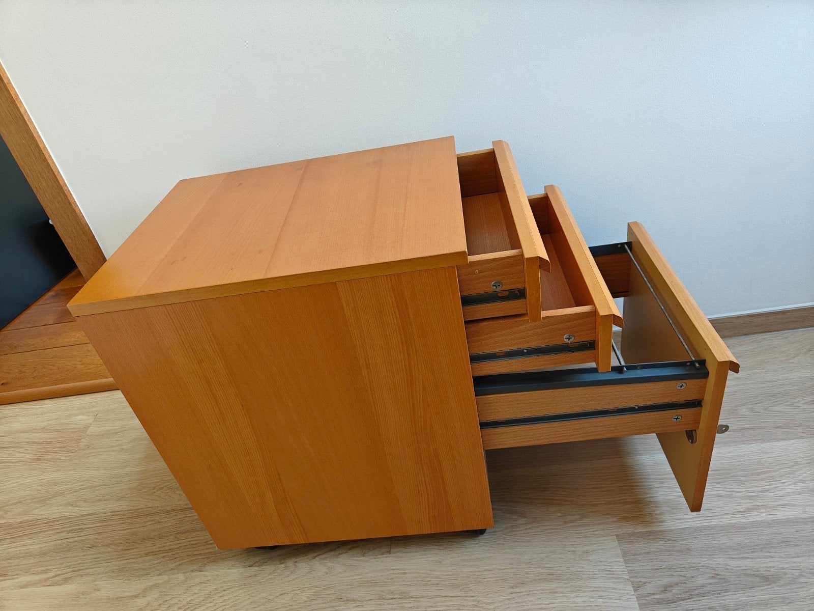 commode de bureau, Enlèvement