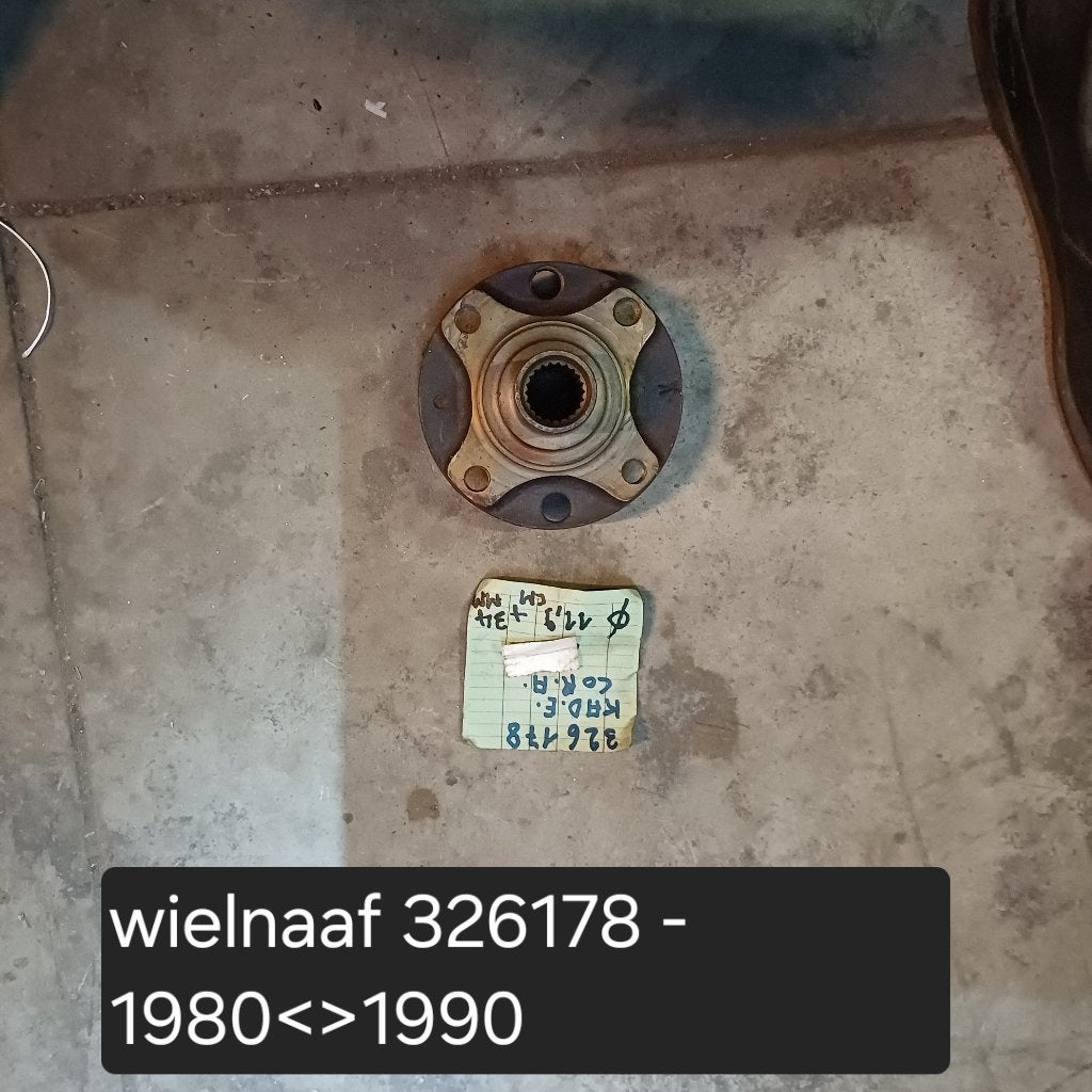 opel oldtimer 1980 < >1990 wielnaaf, Auto-onderdelen, Ophalen of Verzenden, Nieuw, Oldtimer onderdelen