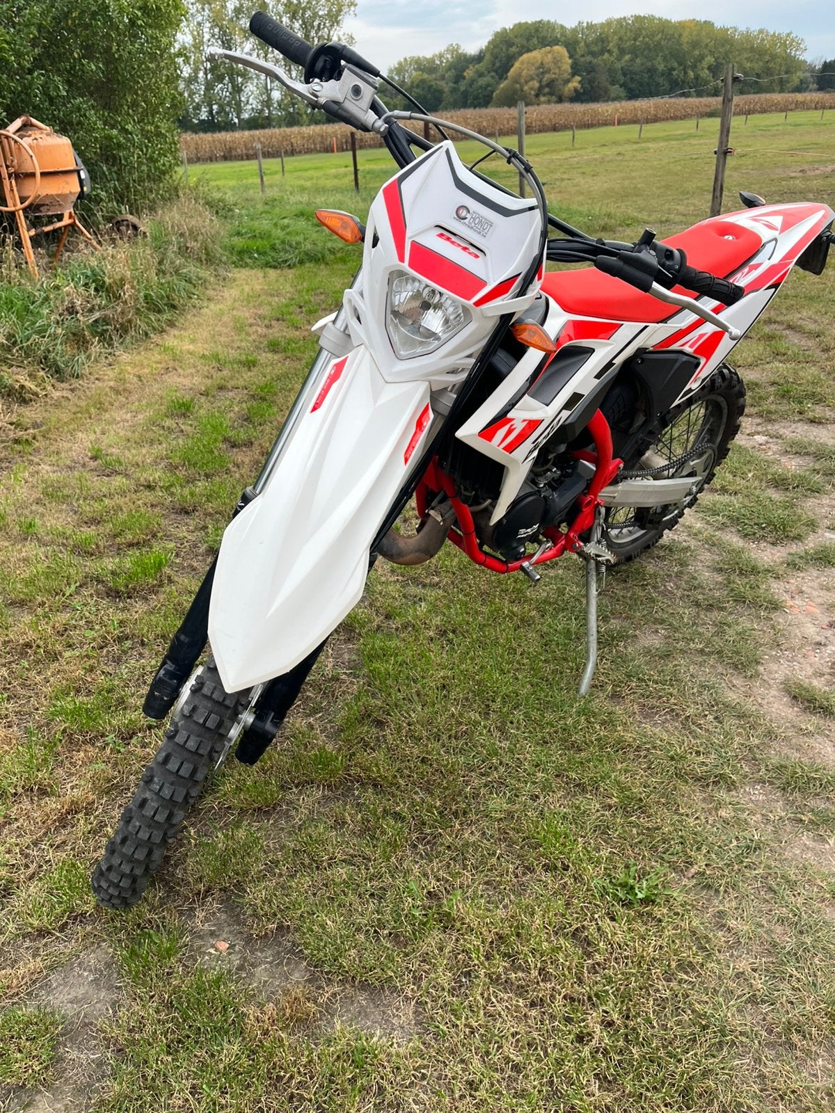 Beta rr50 enduro, Fietsen en Brommers, Ophalen, Zo goed als nieuw