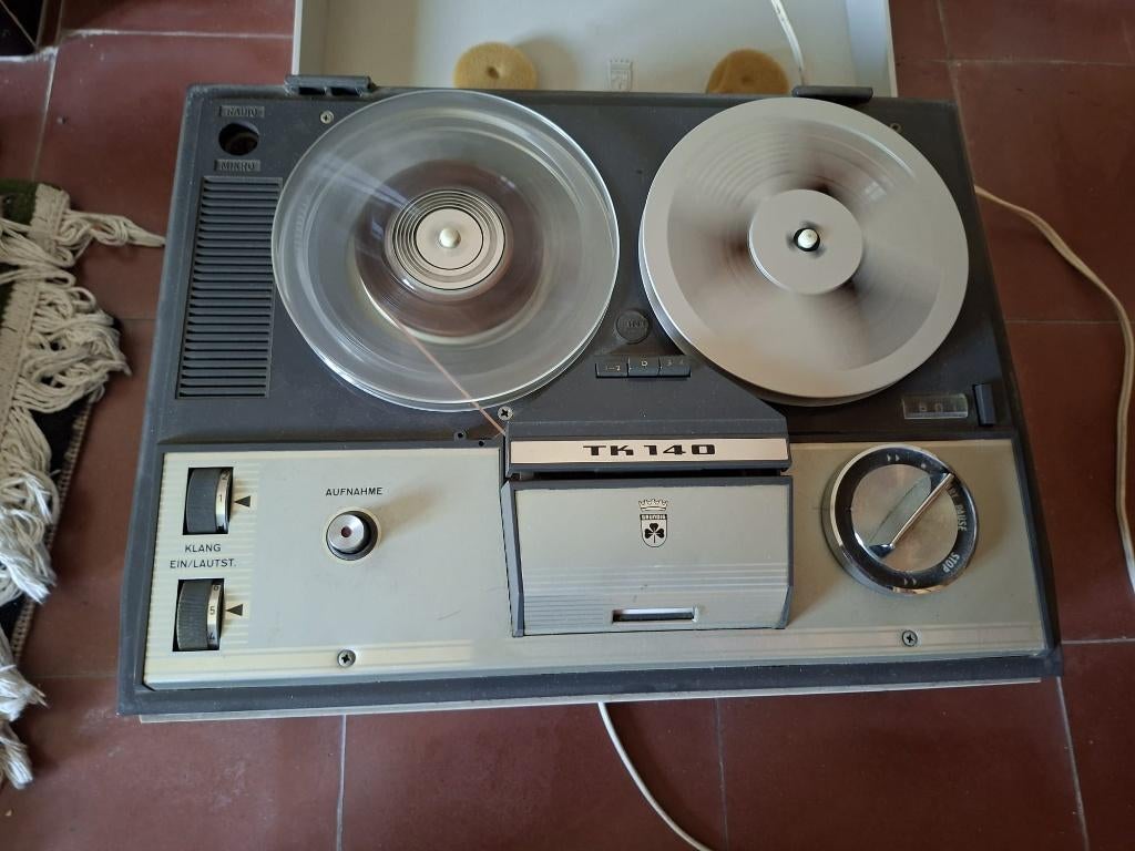 Bandopnemer Grundig TK140, Ophalen, Bandrecorder
