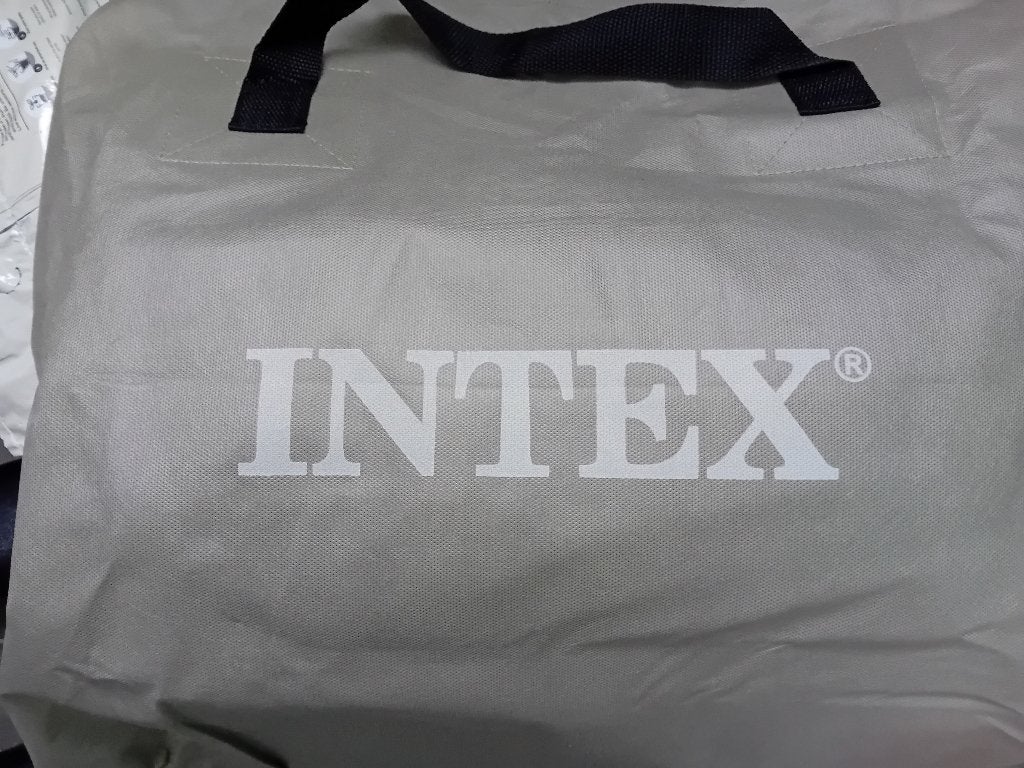 Luchtmatras Intex 2 Persoons, Caravans en Kamperen, Luchtbedden, Ophalen, Ingebouwde pomp, Nieuw, 2-persoons