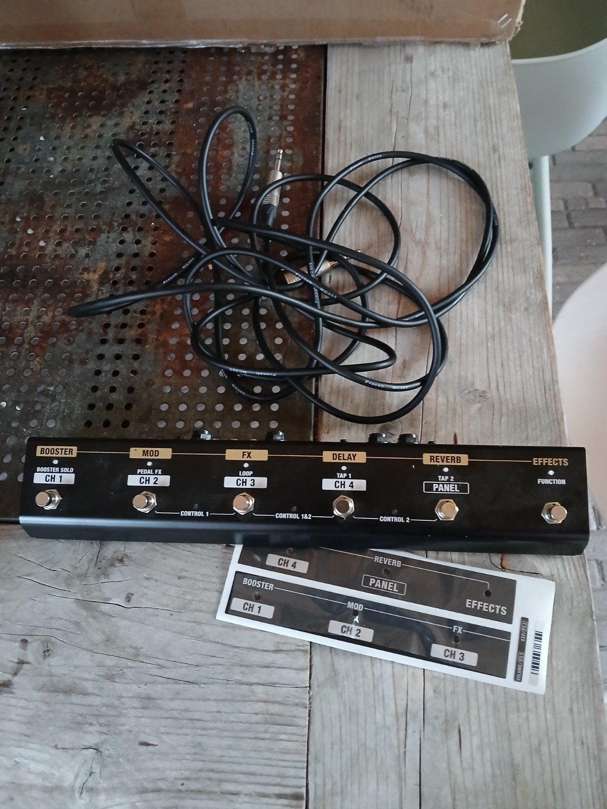 boss katana footswitch Ga-Fc ex, Enlèvement ou Envoi, Comme neuf