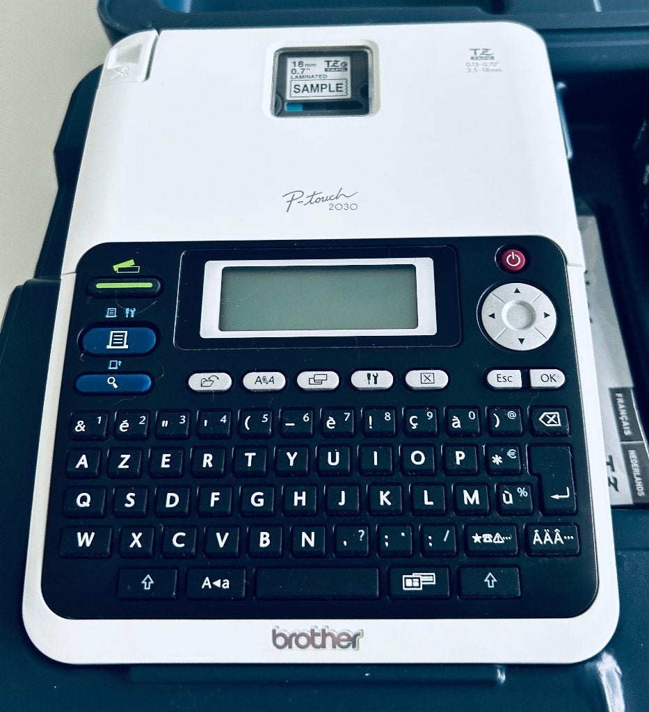 Brother P-Touch 2030 Azerty Labelprinter, Nieuw, Ophalen of Verzenden, Tape-label, Azerty