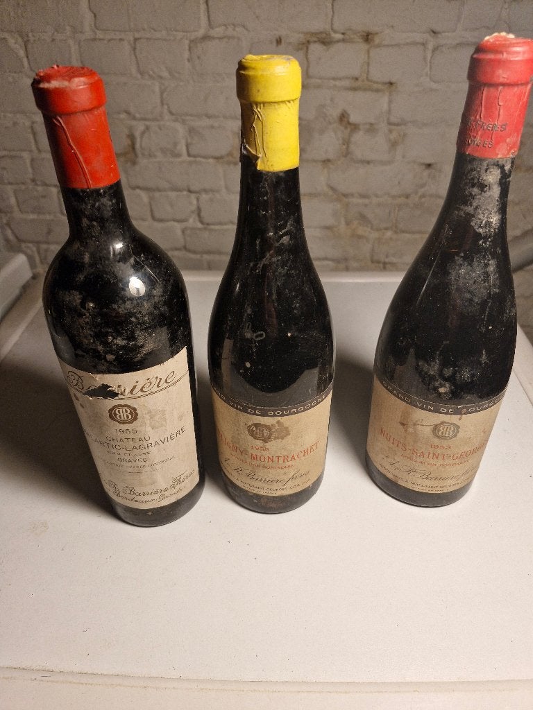 Vins anciens, Enlèvement