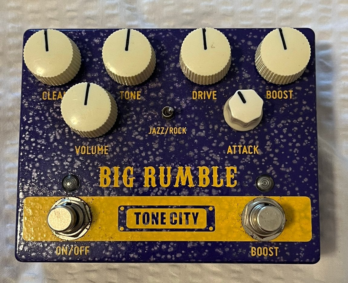 TONE CITY BIG RUMBLE, Muziek en Instrumenten, Ophalen, Zo goed als nieuw