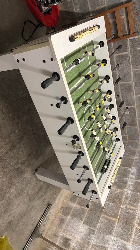 Babyfoot d occasion, Maison & Meubles, Enlèvement, Utilisé, Synthétique, 50 à 75 cm