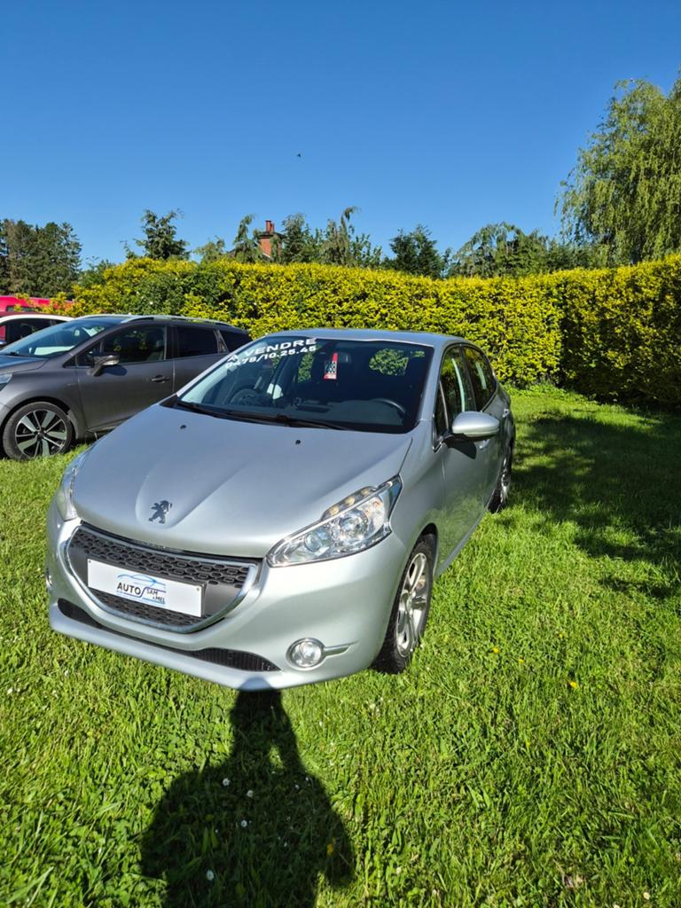 Peugeot 208 1.4hdi clim automatique bi-zone, Autos, Peugeot, Entreprise, Climatisation automatique, Bluetooth, Électrique, Automatique