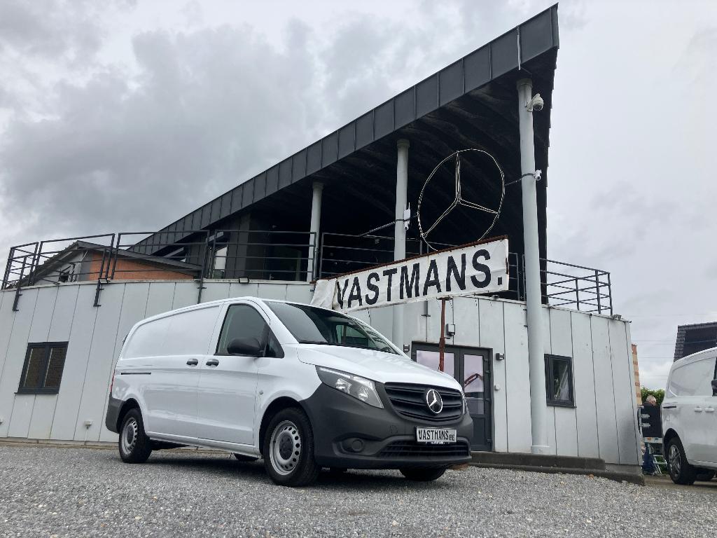 Mercedes-Benz Vito 114 23.875€+TVA 53.804 km Attelage 2500kg, Autos, 100 kW, Achat, Euro 6, Entreprise