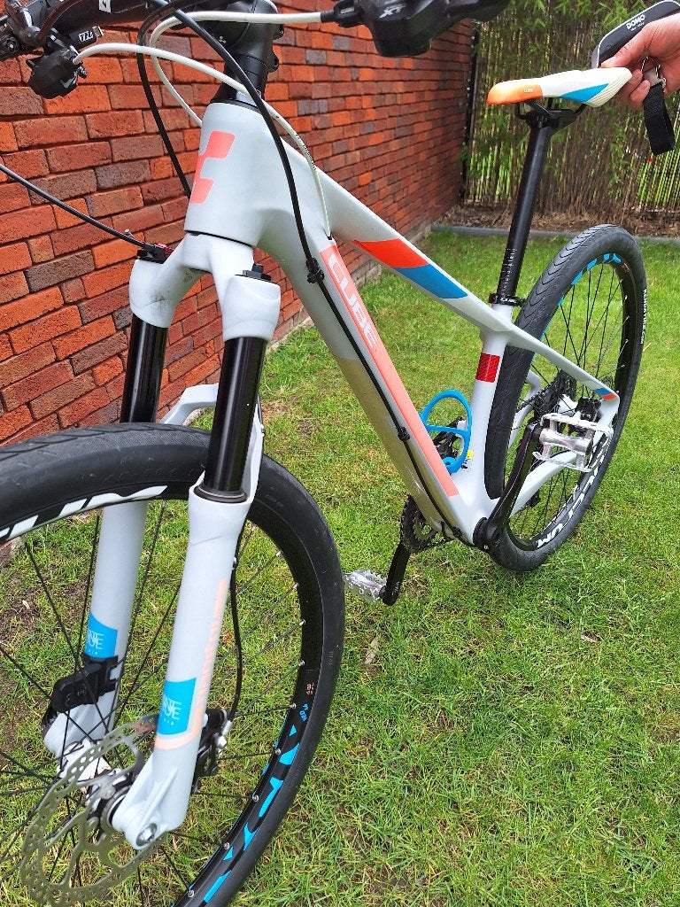 Cube Full Carbon MTB 27,5, Fietsen en Brommers, Fietsen | Mountainbikes en ATB, Gebruikt, Dames, Schijfrem, Ophalen