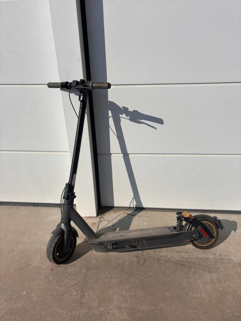 Ninebot, Ophalen of Verzenden, Zo goed als nieuw