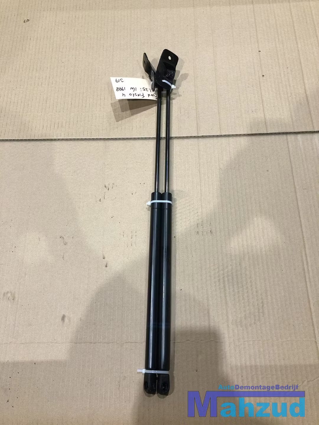 FORD FIESTA 4 Achterklep gasveer set 1995-2003, Gebruikt, Info@ford.com, Ford, Achter