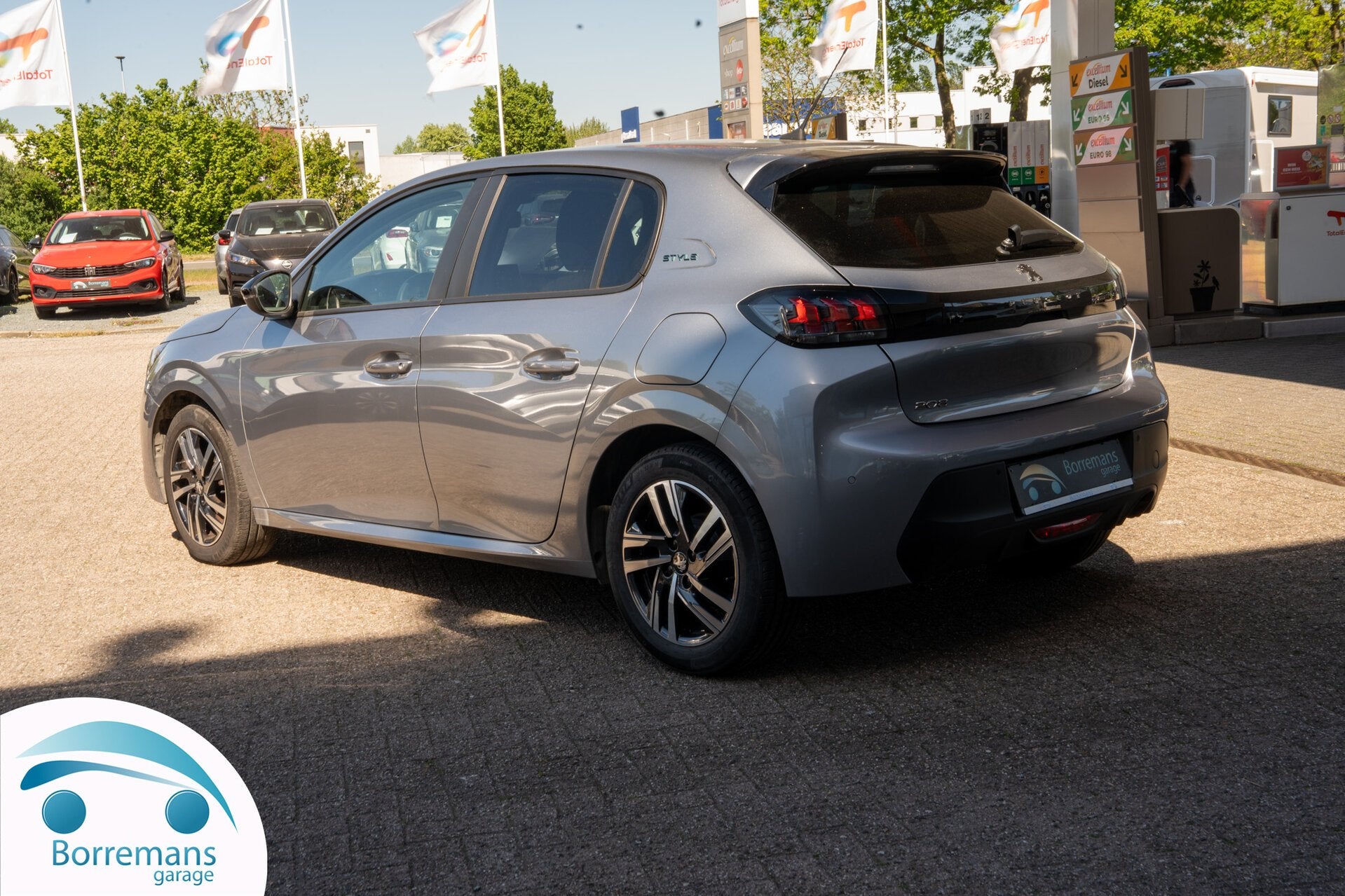 Peugeot 208 Style | CarPlay | Camera | Lane Assist | Cruise, Auto's, Peugeot, 0 kg, 75 pk, 1199 cc, 0 kg
