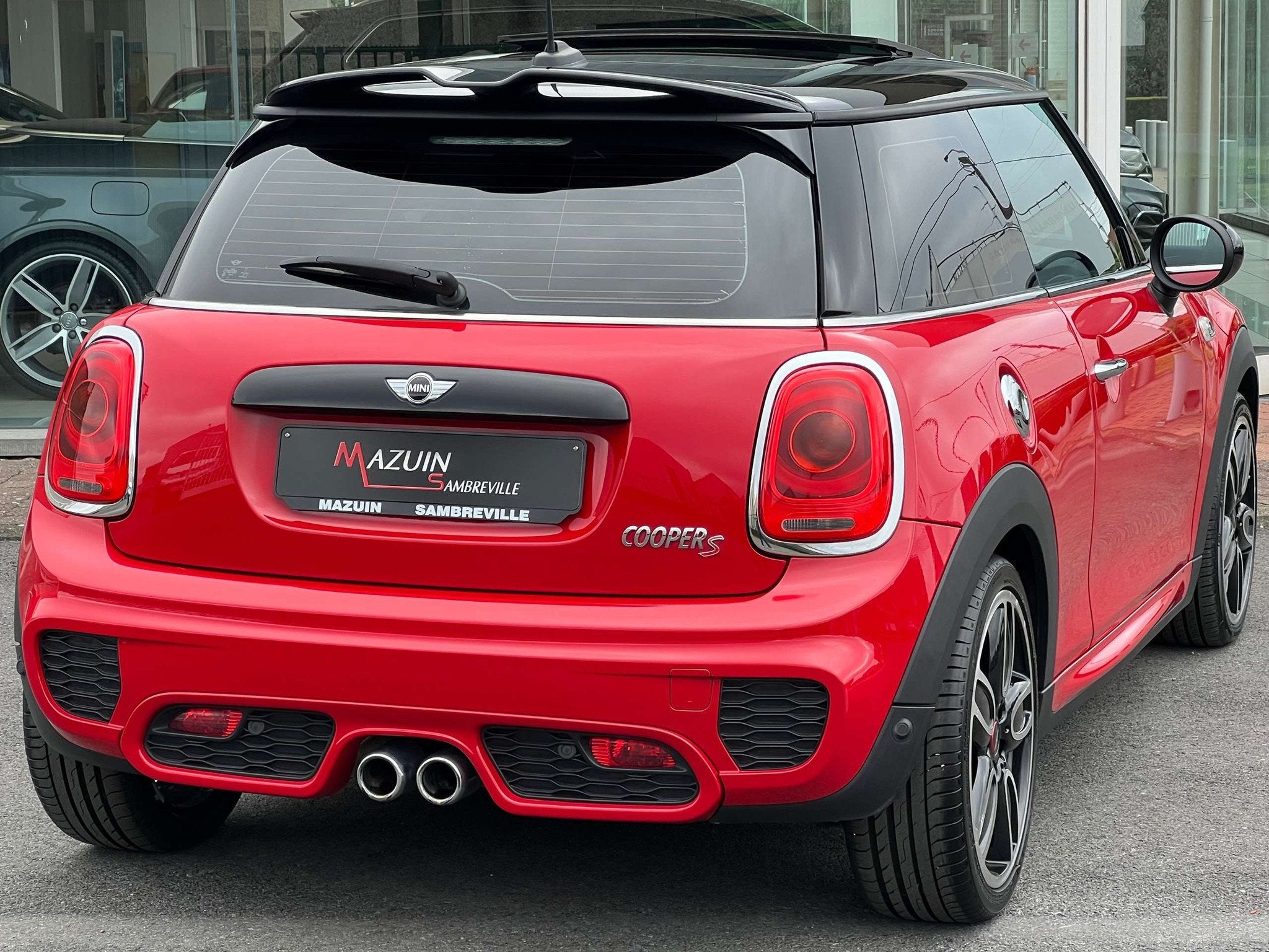 MINI Cooper S 2.0AS * John Cooper Works * Toit Pano * LED *, Autos, Euro 6, Entreprise, 1655 kg, Noir