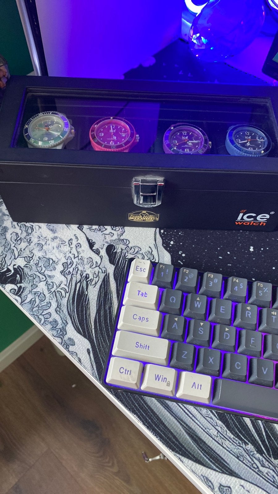 Mooie ice watche, Computers en Software, Desktop Pc's, Ophalen of Verzenden, Zo goed als nieuw