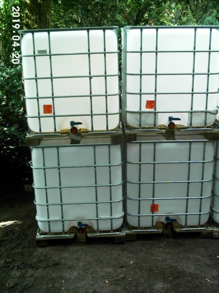 1000L Watervaten houten pallet , ibc containers, Ophalen, Zo goed als nieuw