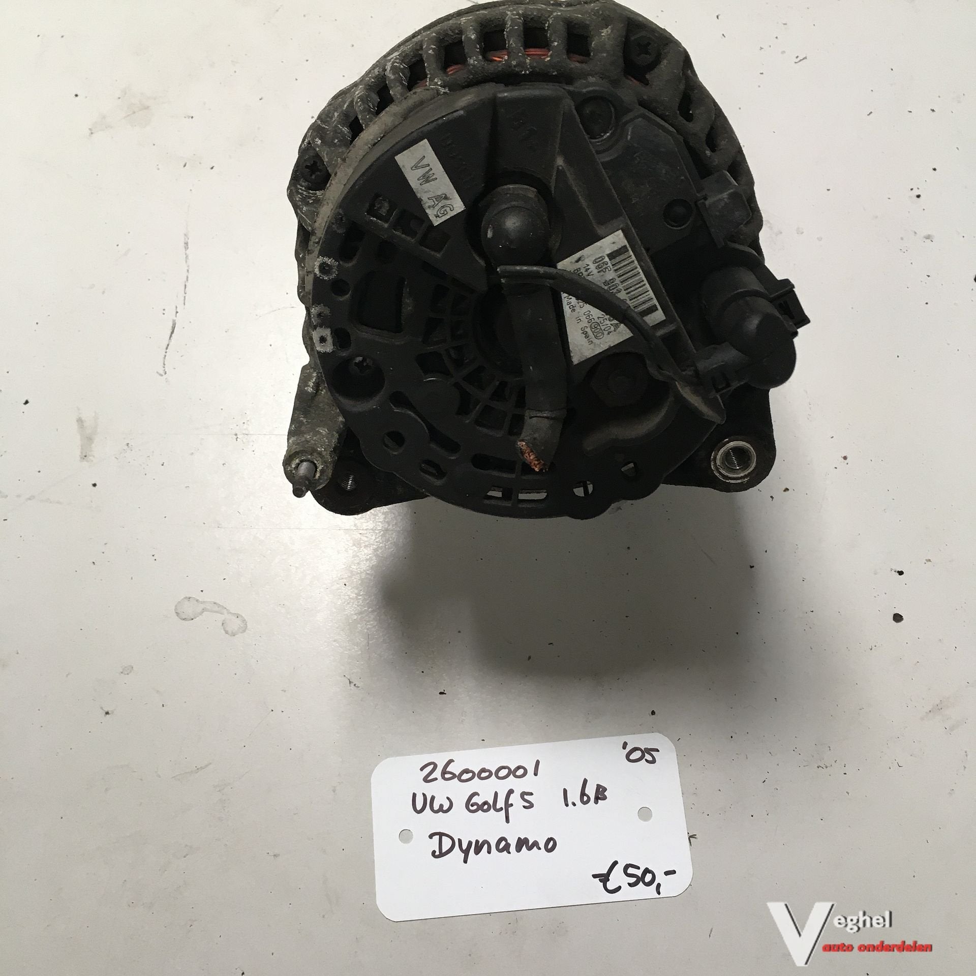 Vw Golf 5 1.6B 2005 5drs 2600001   Dynamo 06F 903 023 F, -, Utilisé, -, -