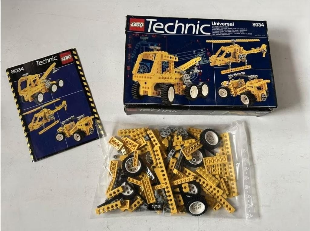 Lego Technic - Universal Set - 8034, Kinderen en Baby's, Speelgoed | Duplo en Lego, Gebruikt, Lego, Complete set, Compleet, Inclusief doos