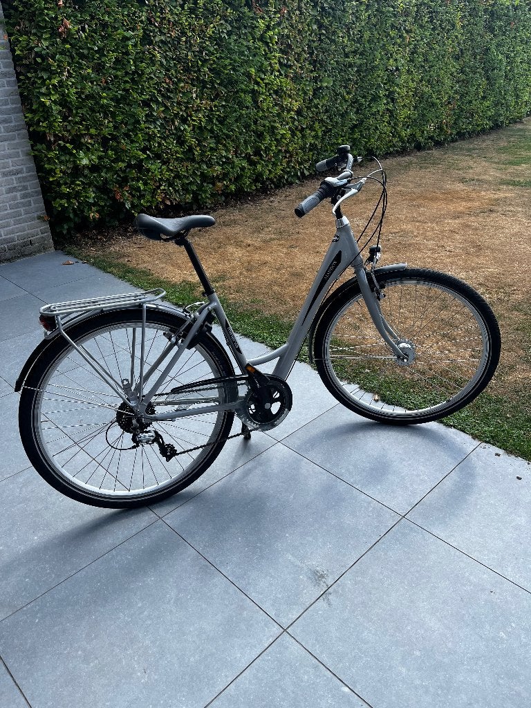 Te koop damesfiets Minerva, Fietsen en Brommers, Gebruikt, Velgrem, 47 tot 50 cm, Versnellingen
