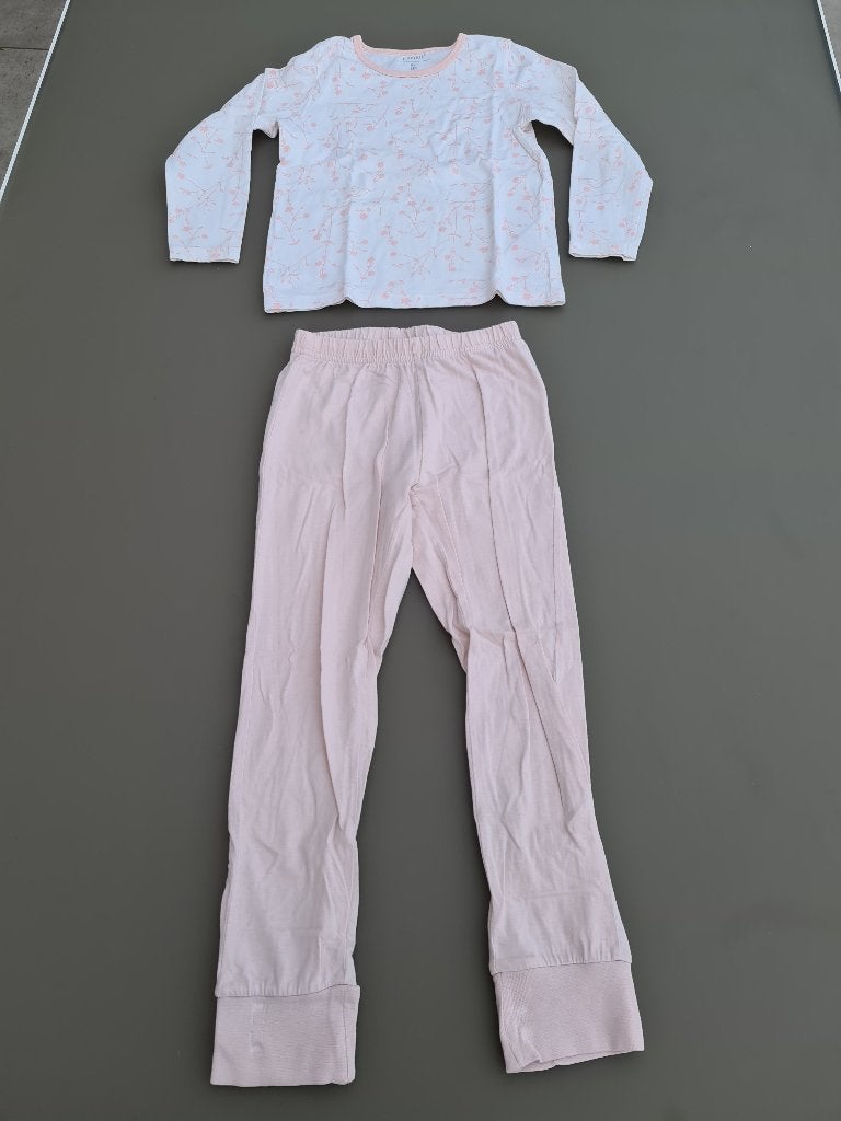 wit-roze pyjama, Name It, 116, Kinderen en Baby's, Ophalen, Zo goed als nieuw