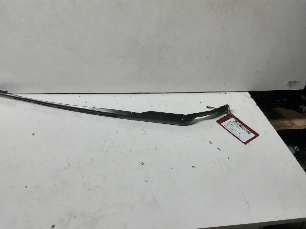 RUITENWISSERARM RECHTS VOOR Peugeot 307 SW (3H), Gebruikt, Mevr. I. Hauben, Rue de l'Espoir 34 34
4030  GRIVEGNÉE, BE, Info@Collignon.be