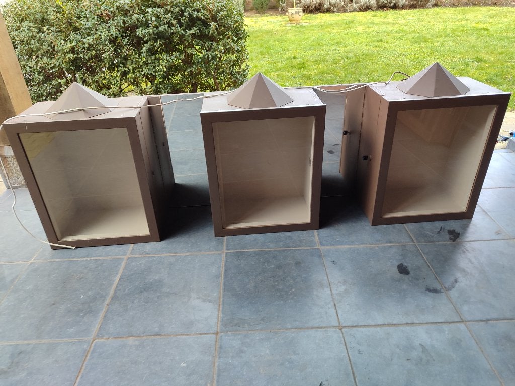 Vitrine kastjes handgemaakt, met verlichting en spiegels, Huis en Inrichting, Kasten | Vitrinekasten, Ophalen