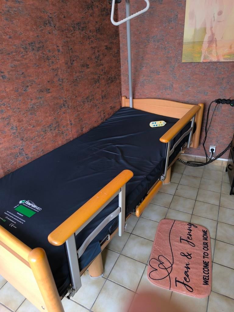 Ziekenhuis bed kamer model, Ophalen