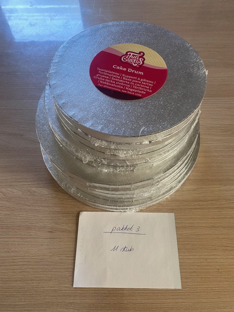 Fun cakes 3 - Cake Drum rond - 11 stuks, Ophalen of Verzenden, Nieuw, Taarten, Overige typen
