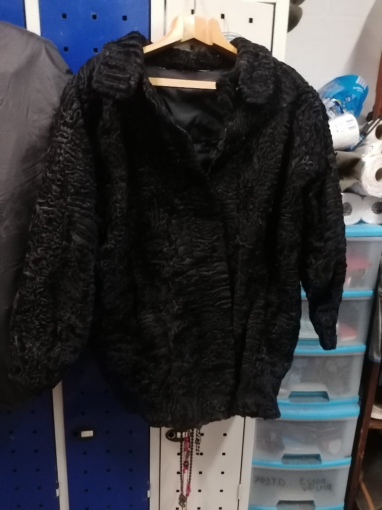 VETEMENTS FEMME, Enlèvement, Comme neuf