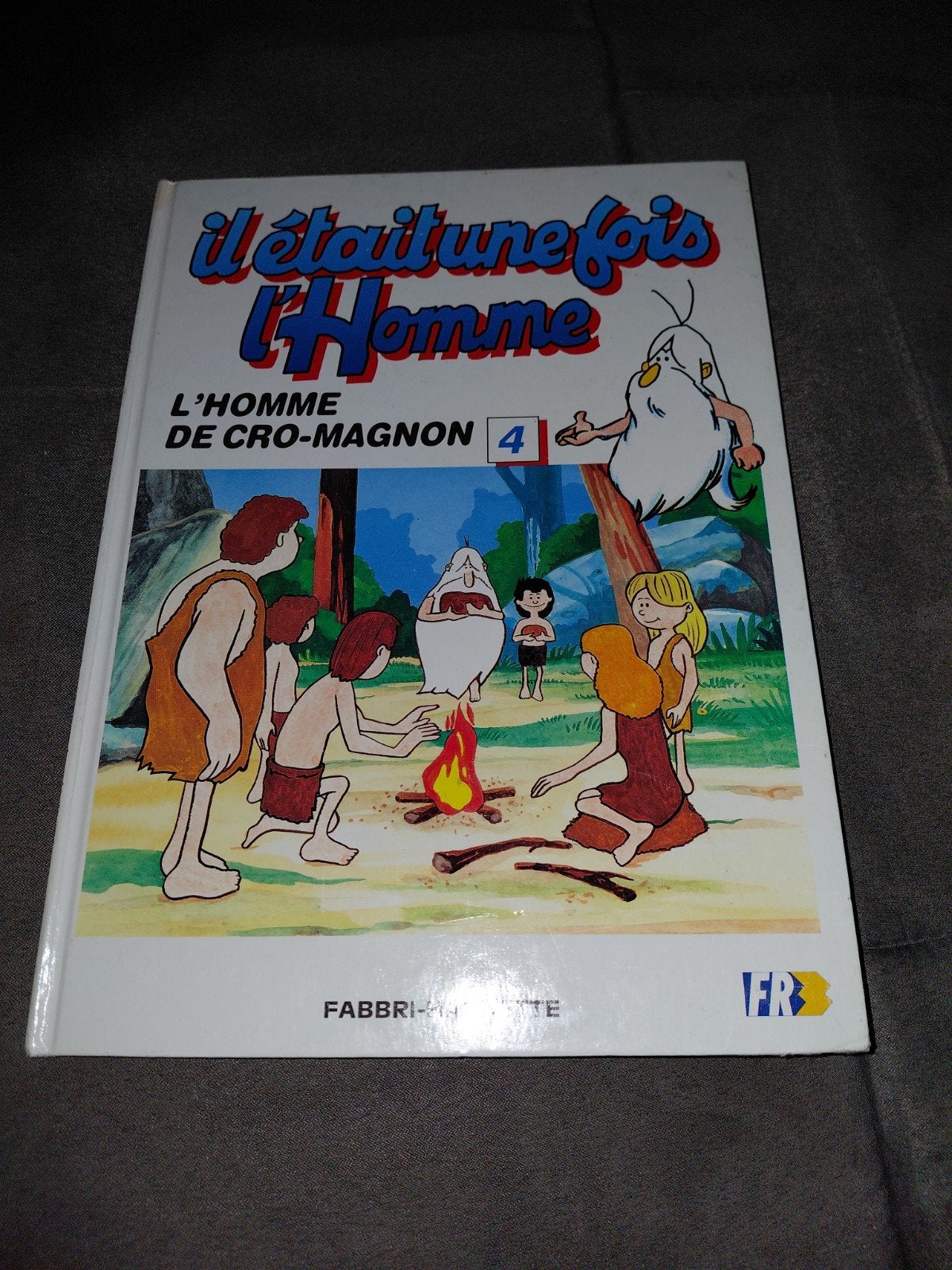 livre il était une fois l'homme, Enlèvement