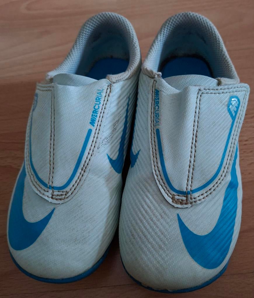 Voetbalschoenen maat 27, Ophalen, NIKE, Schoentjes, Zo goed als nieuw