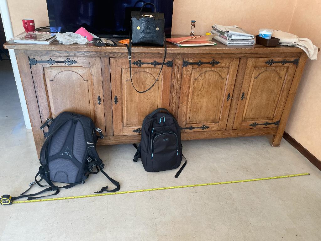 Lange, lage buffetkast;, Ophalen, Gebruikt, Met deur(en), Eikenhout