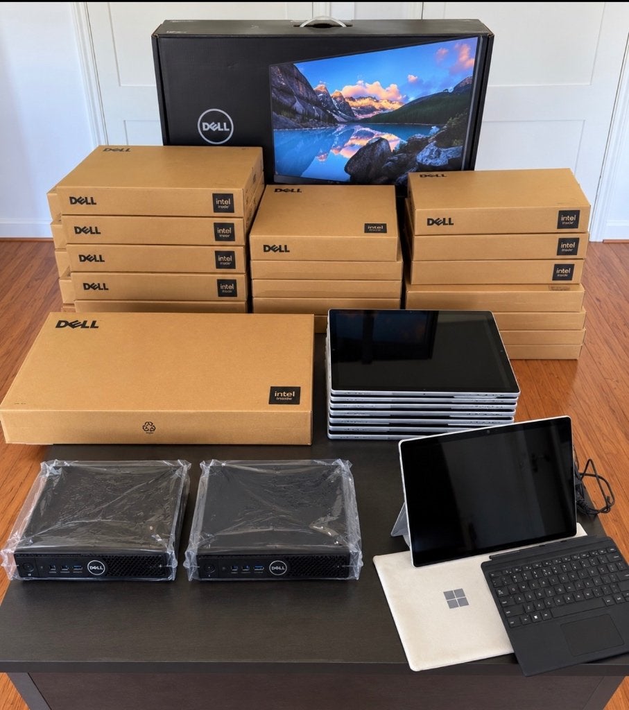 Partij Surface Pro 10/11 + Dell PB14250 Pro NIEUW, Neuf, Qwerty, 14 pouces, Avec écran tactile