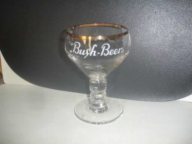 Oud bierglas Bush Beer, geen maatstreep (25cl)., Verzamelen, Ophalen of Verzenden, Zo goed als nieuw, Glas of Glazen, Overige merken