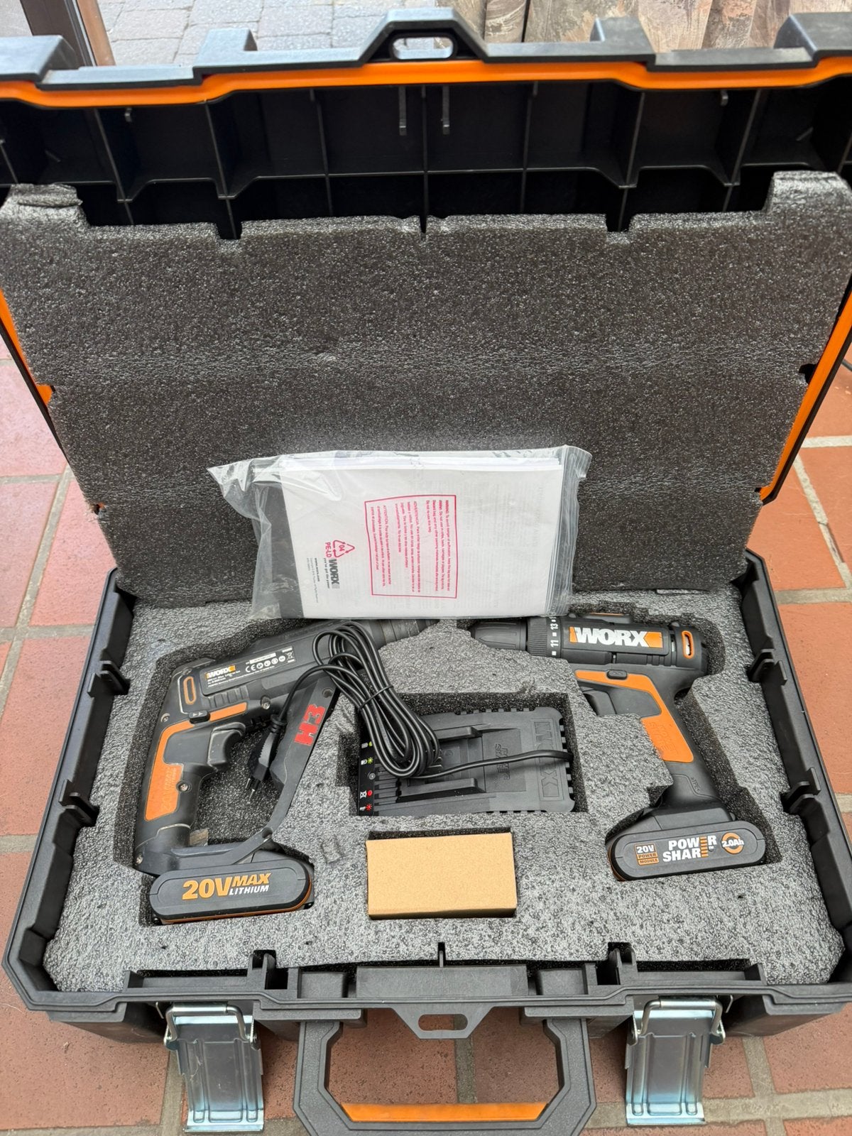 Word H3 Klopboormachine en vijsmachine NIEUW en GEBRUIKT, Ophalen, Zo goed als nieuw, Boormachine