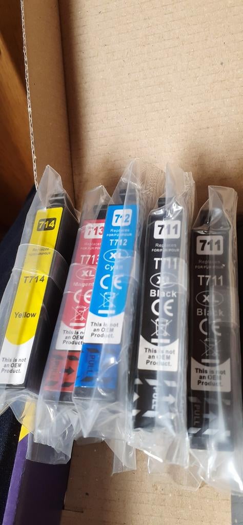 Wegens aankoop andere printer Cartridges  voor epson printer, Ophalen