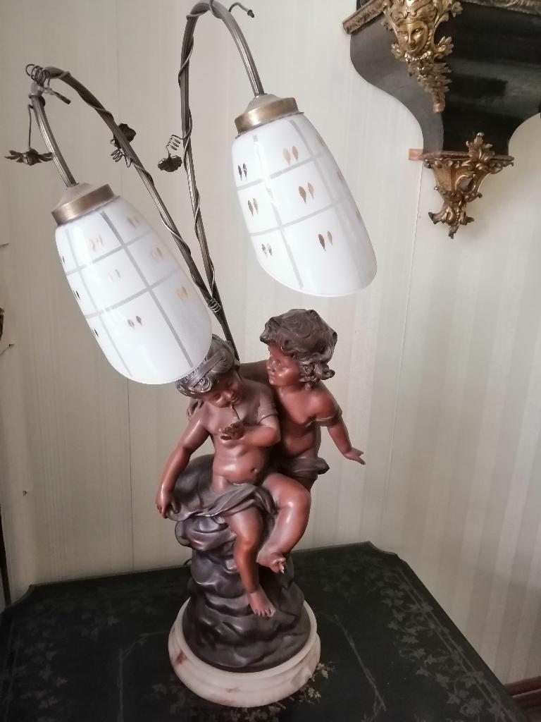 VINTAGE ART DECO - Grande lampe 2 chérubins globe opalin, Enlèvement