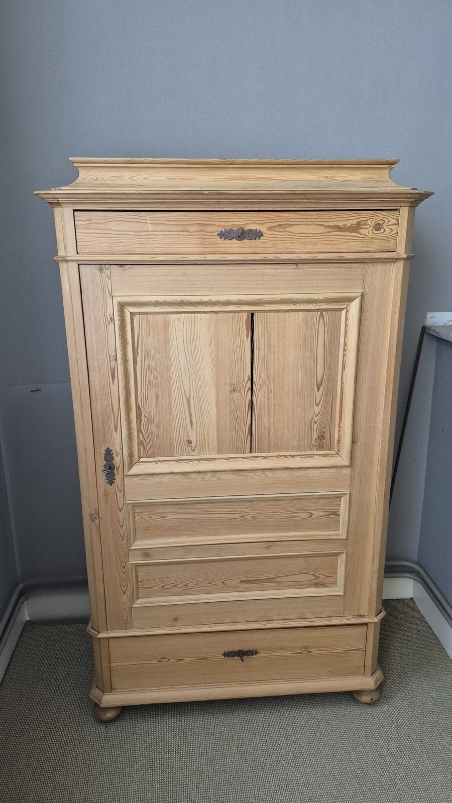 Grenen kast, Antiek en Kunst, Ophalen