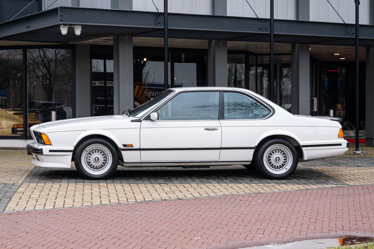 BMW 6 Serie M635 CSI (bj 1988), Auto's, BMW, Lederen bekleding, 4 zetels, Gebruikt, Wit