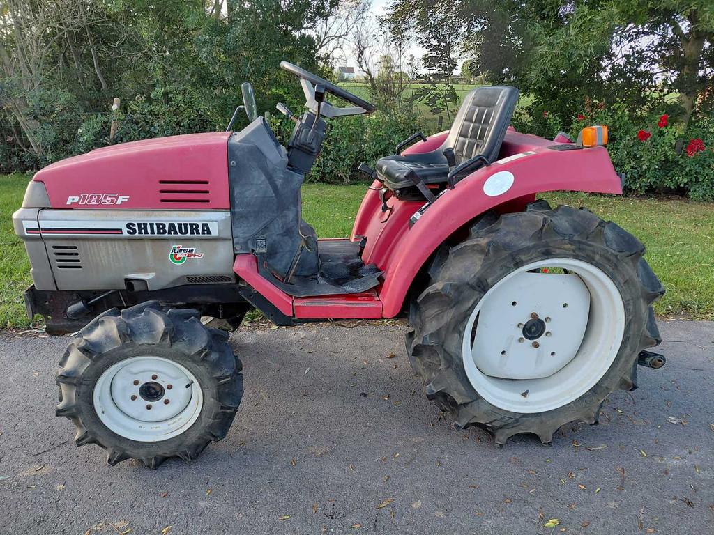 Mini-tracteur à traction intégrale Shibaura P185F, Autres types