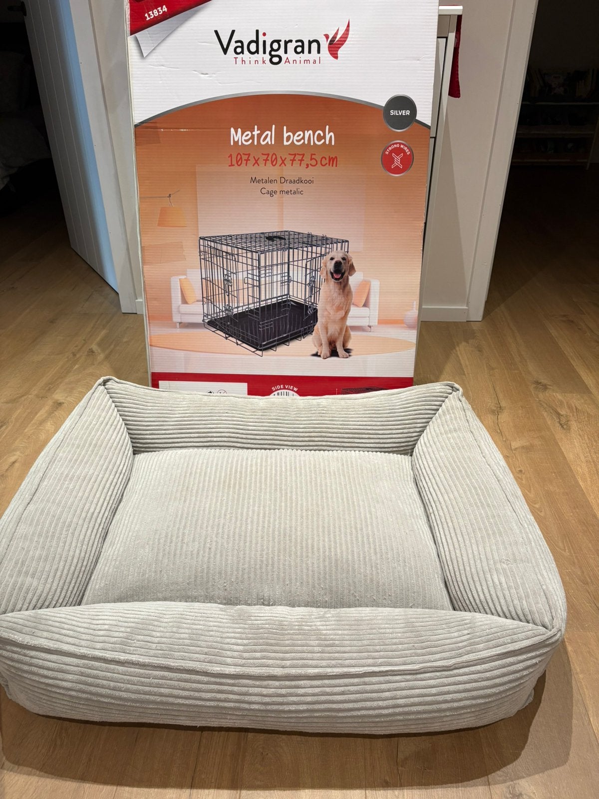 Bench met ligkus, Dieren en Toebehoren, Ophalen, Nieuw