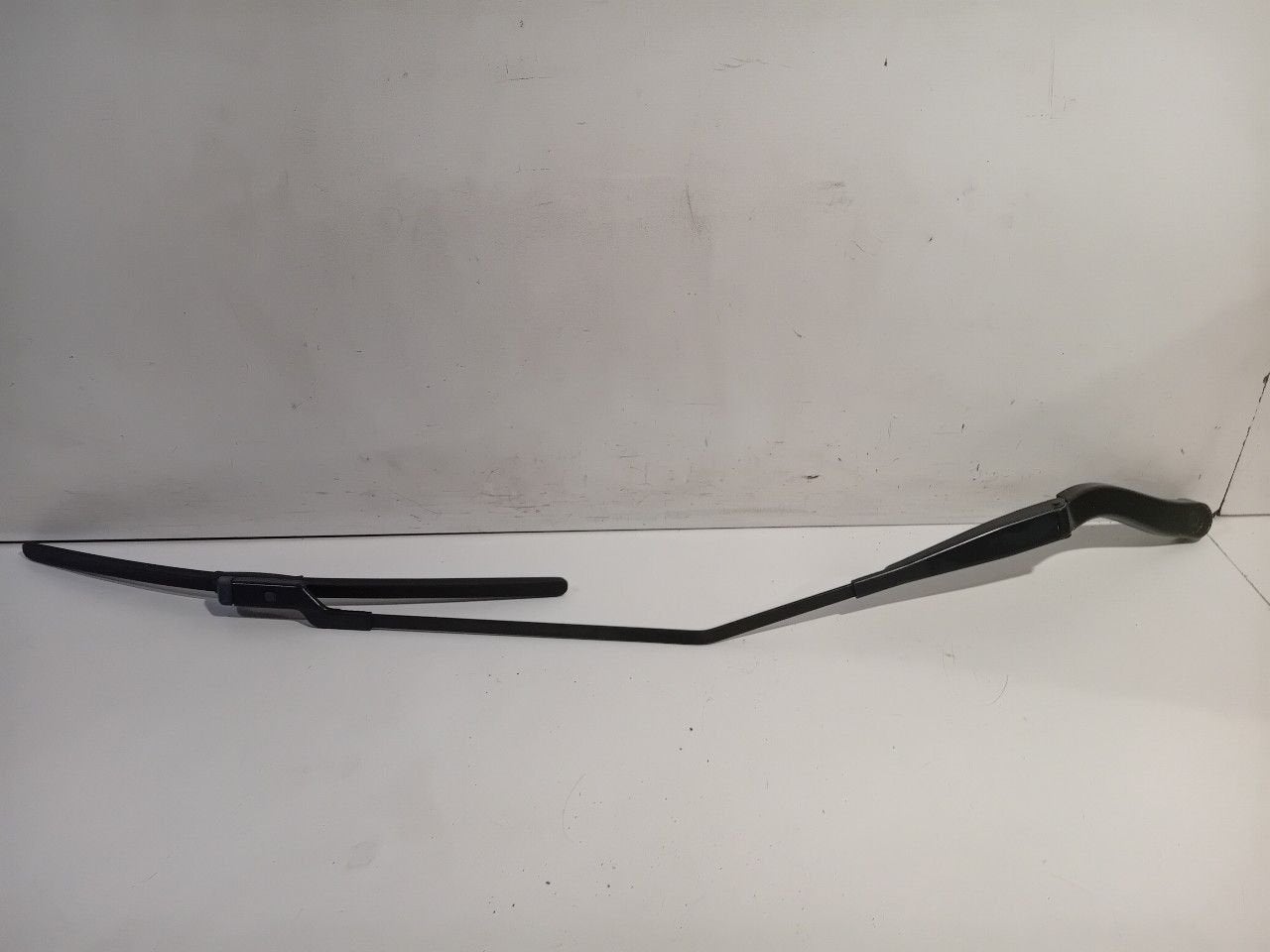 Ruitenwisserarm rechts voor Renault Trafic, Onderdelen@venauto.nl, Van der Ven Autorecycling B.V., Gebruikt, Ettenseweg 76, 4706 PB Roosendaal, The Netherlands