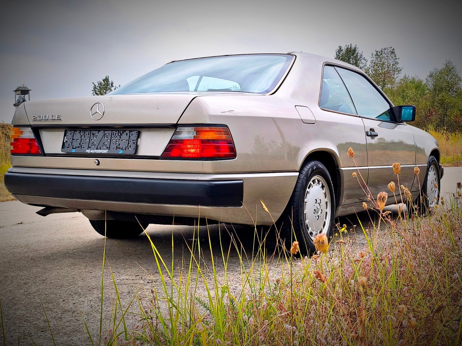 mercedes-benz w124 230ce automaat, Auto's, Automaat, 2300 cc, Bedrijf, Coupé