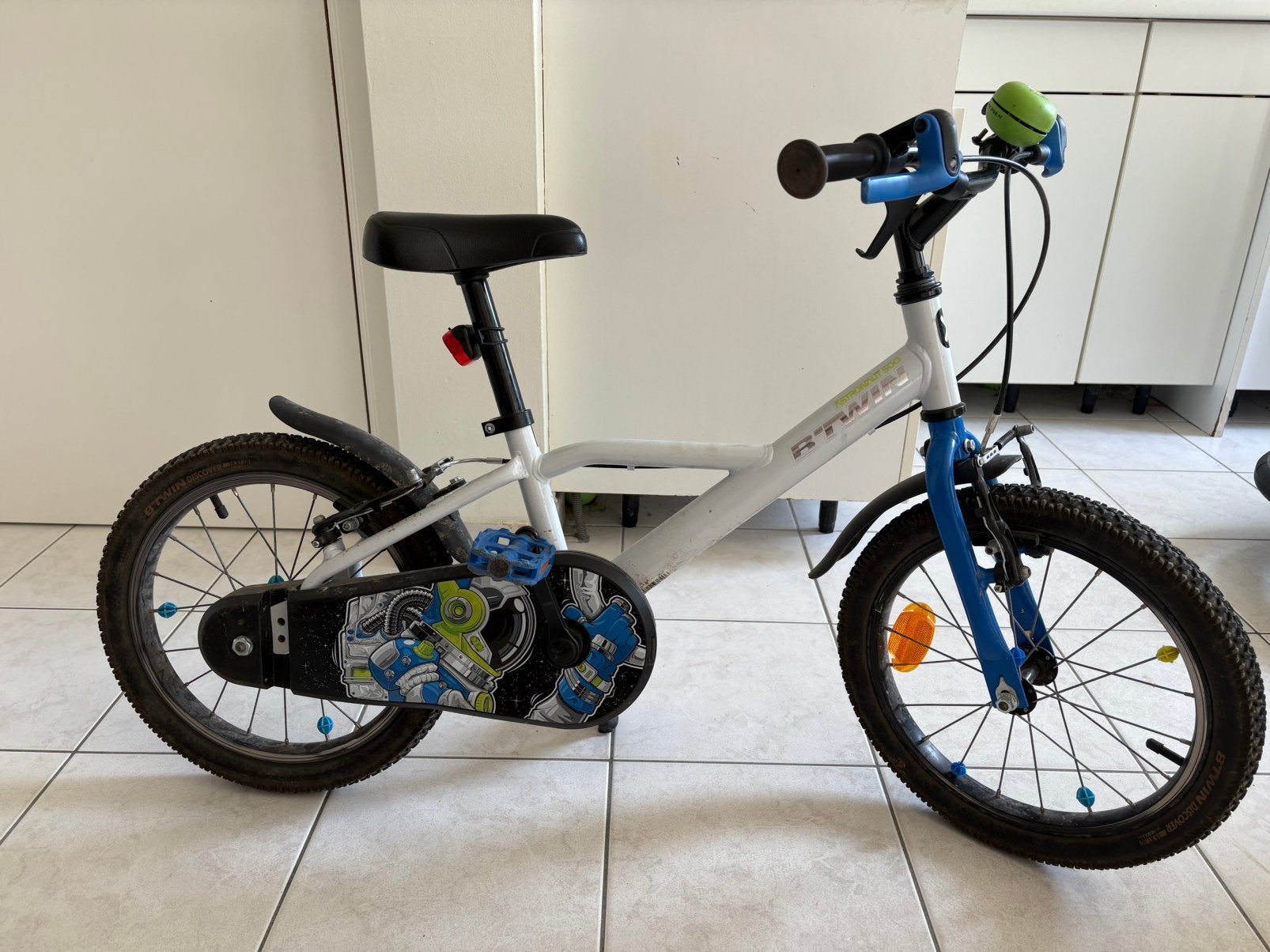 Vélo d'astronaute BTwin 16 pouces à thème, Vélos & Vélomoteurs, Enlèvement, Utilisé, Frein sur jante, 16 à 20 pouces