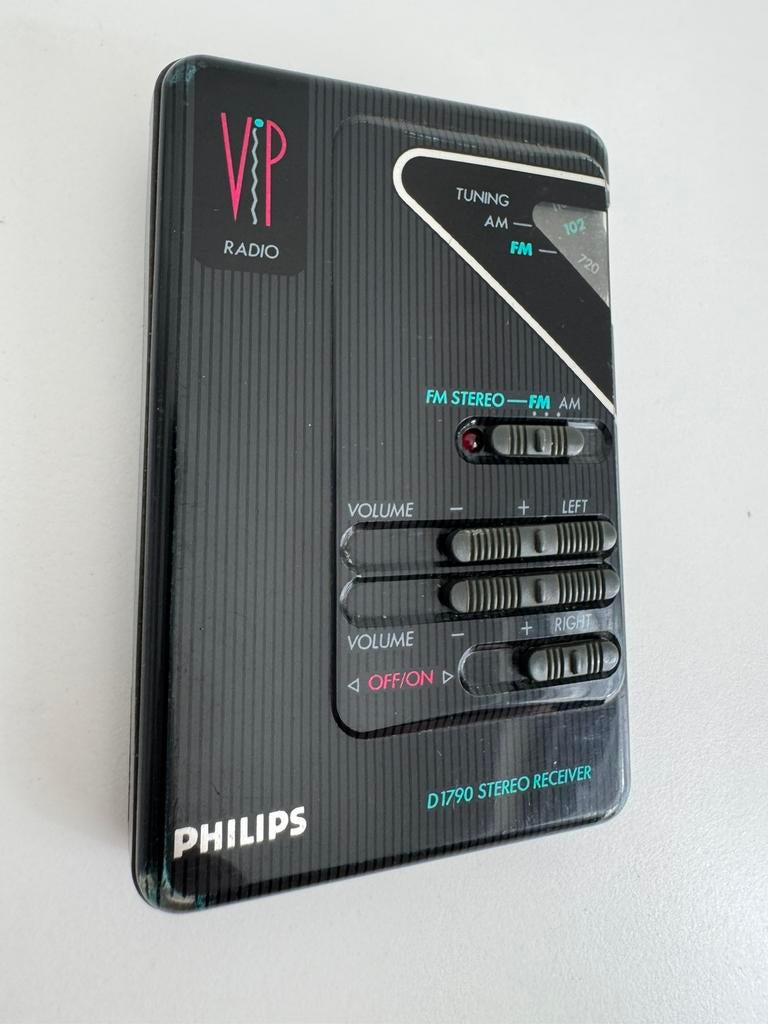 Philips VIP Radio fm am stereo D1790 pour pièces/ à réparer, Enlèvement ou Envoi, Autres types