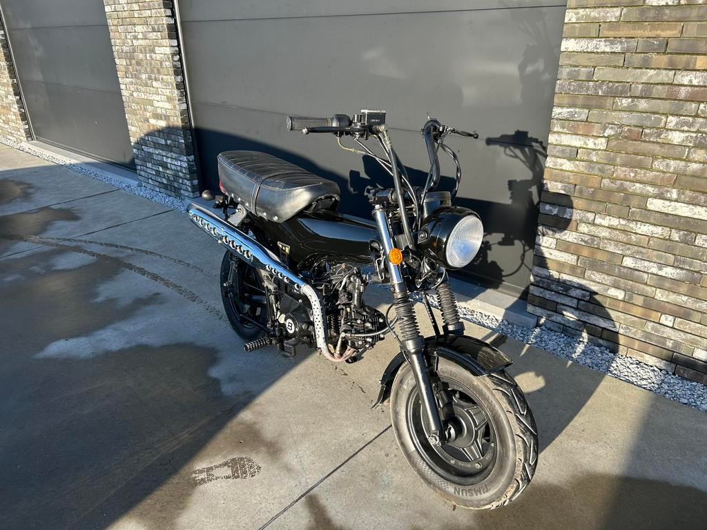 Dax Heritage 50cc B-klasse, Motoren, Ophalen