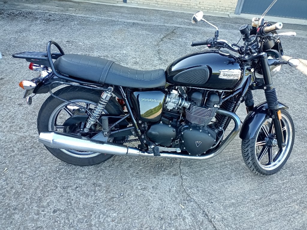 Triumph Bonneville, Motoren, Particulier
