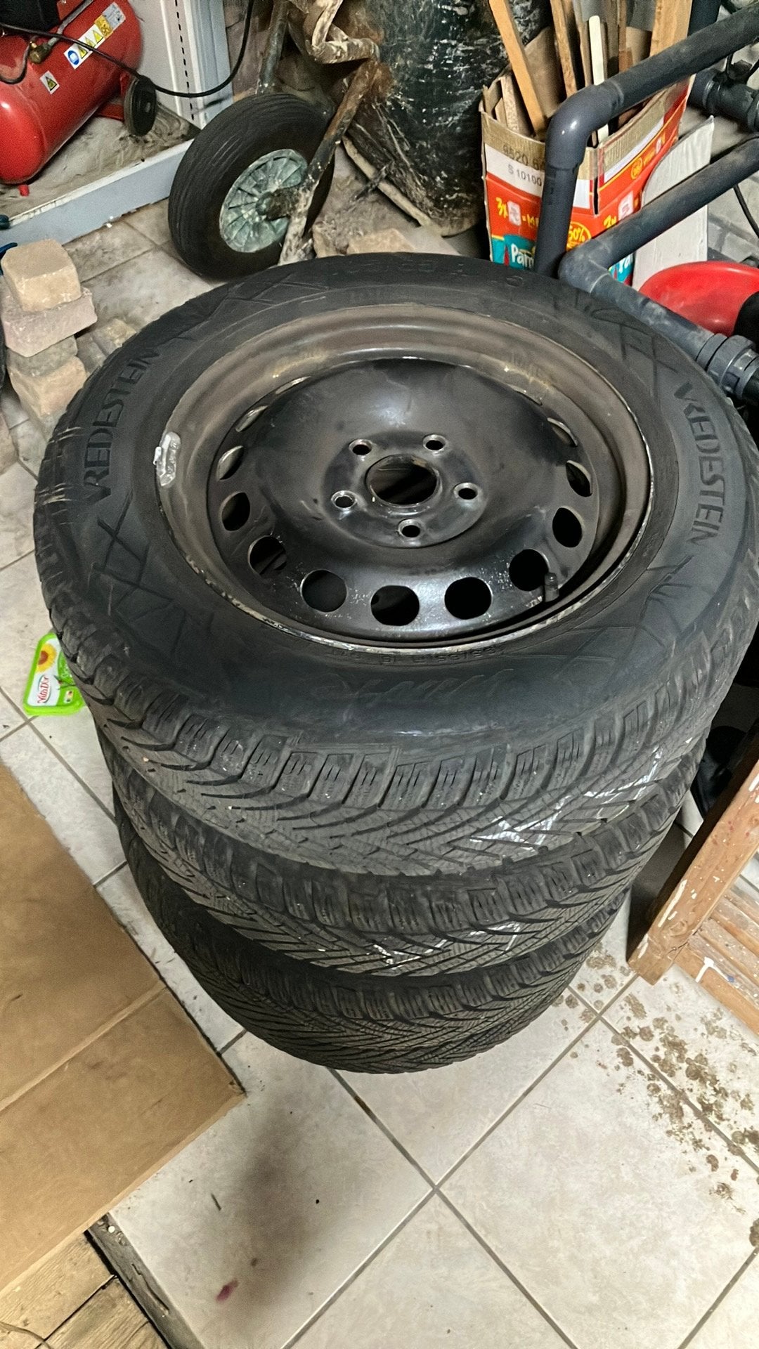 Winterbanden Vredestein wintrac met stalen velg 195/65R15, Autos : Pièces & Accessoires, 15 pouces, Pneus hiver, Véhicule de tourisme