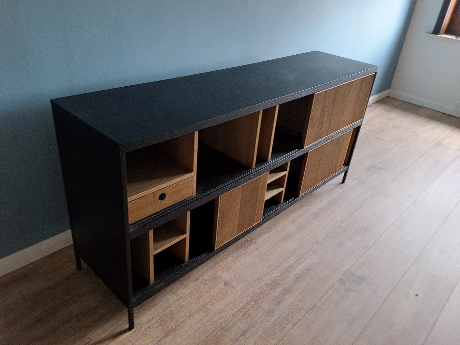 tv dressoir, Ophalen