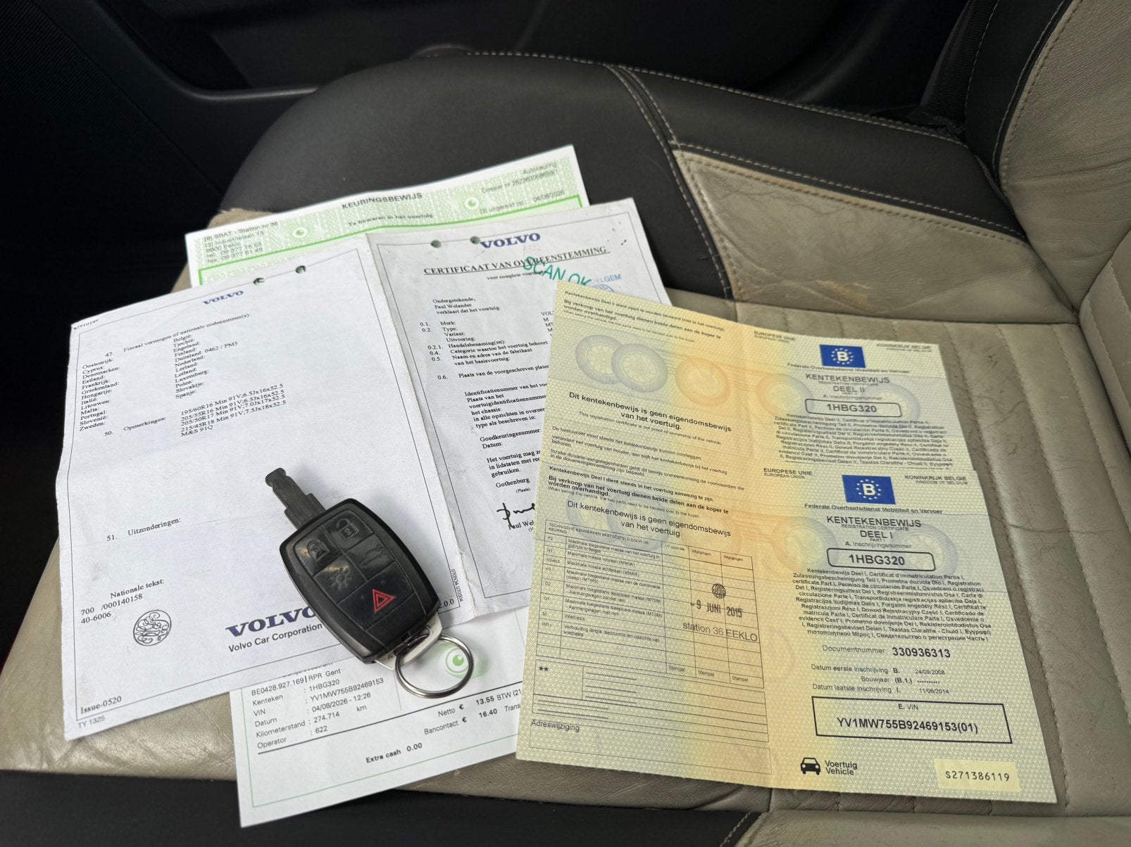 - Volvo V50 R-Design - 2.0 Diesel - Automaat - 100KW - BJ08, Auto's, Euro 5, Verwarmde buitenspiegels, 4 cilinders, Leder